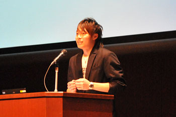Kee Chong Jun, Special Prize winner for his speech titled “Identity” (2nd-year student in the Faculty of Business Administration, from Malaysia)