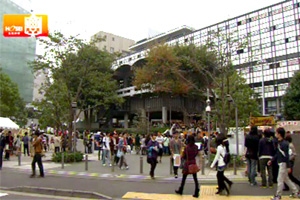 市ケ谷キャンパスで法政祭