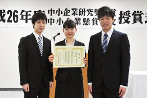 A䓡A{AR{
