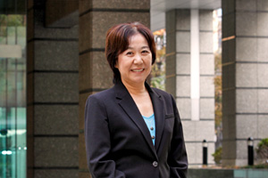 株式会社日立ソリューションズ 執行役員　富永 由加里さん