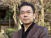 経済学部 教授 藤沢 周
