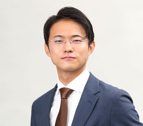 藤谷涼佑氏.jpg