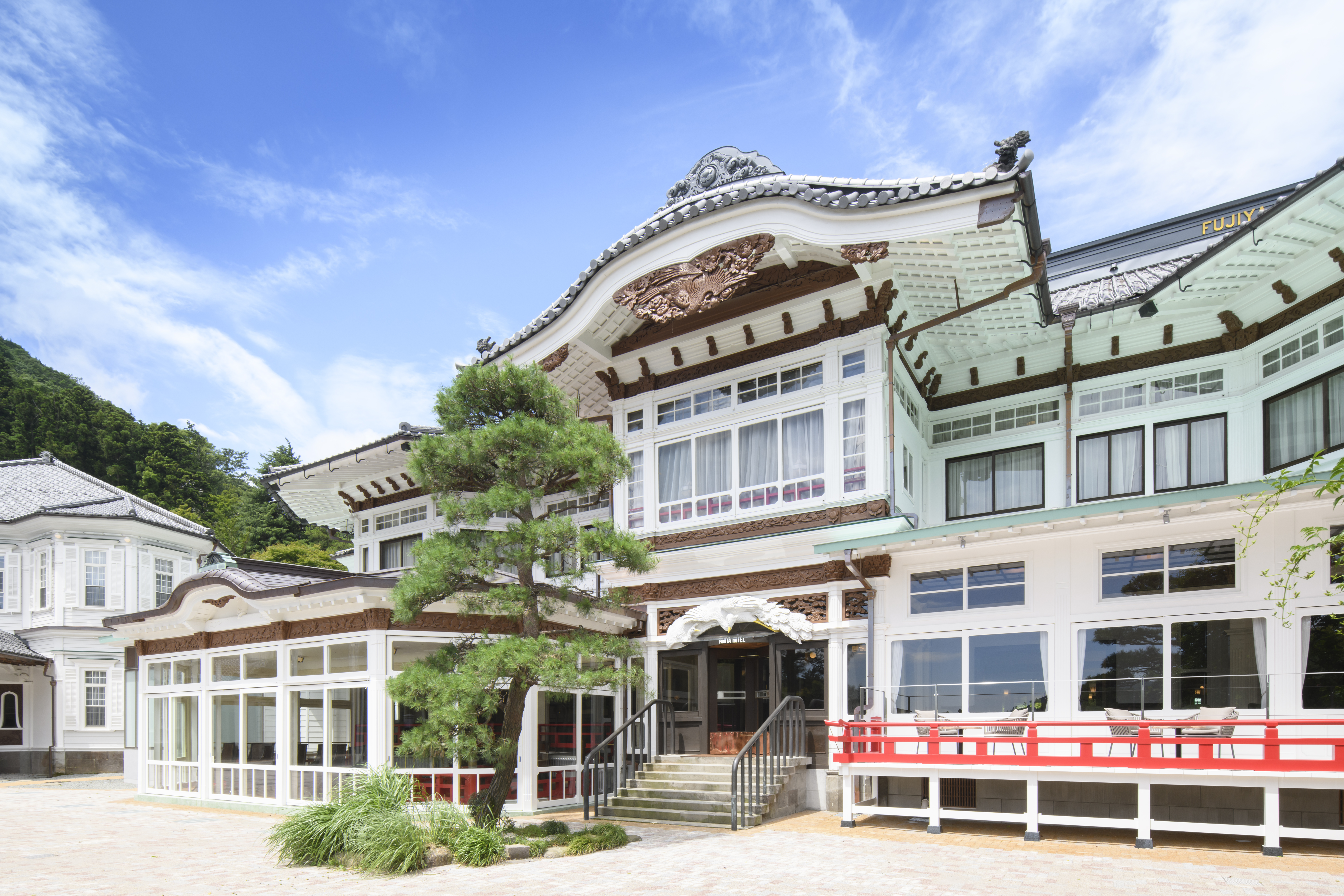 fujiyahotel_image.jpg