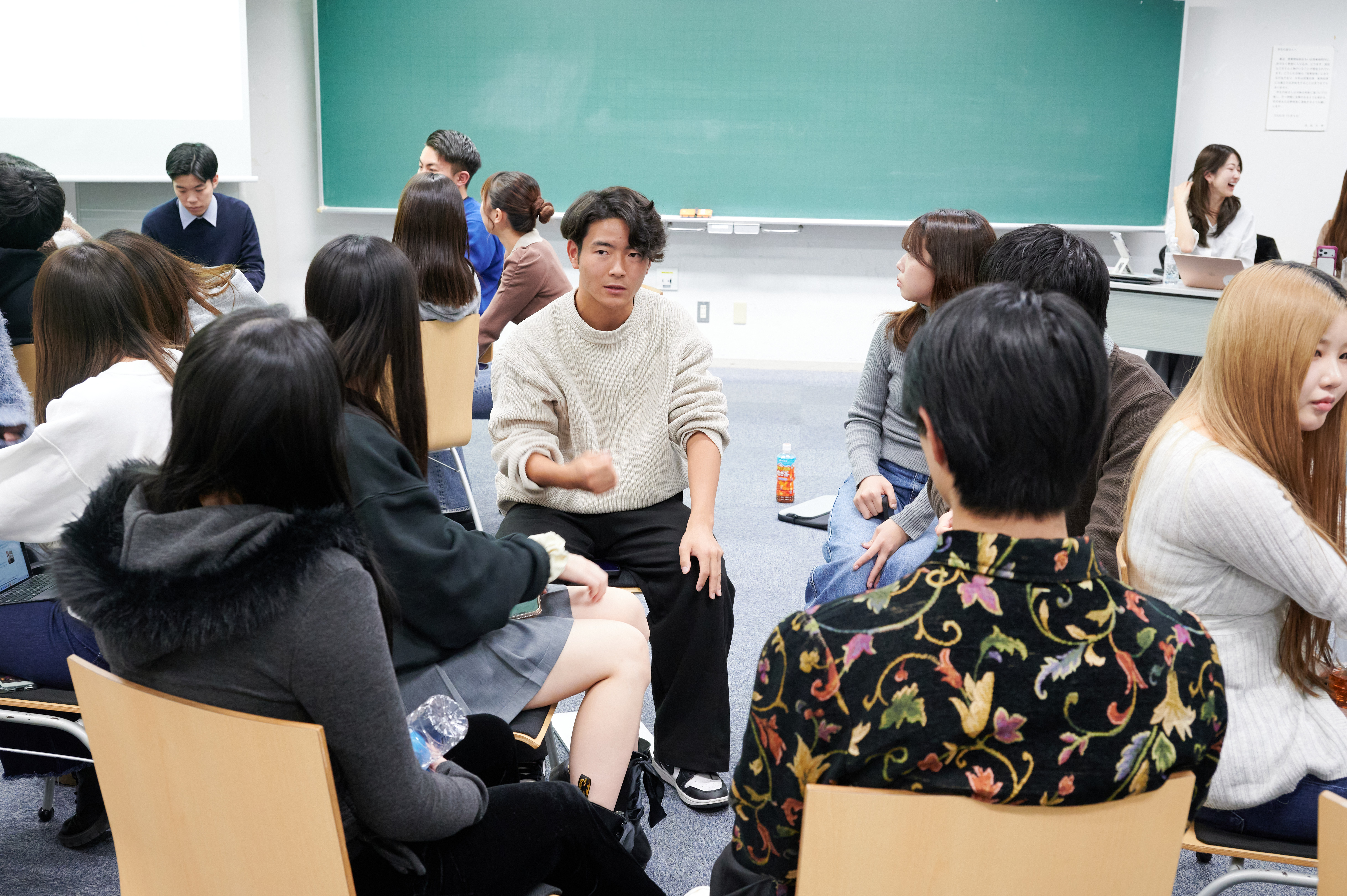 キャリアデザイン学部とは