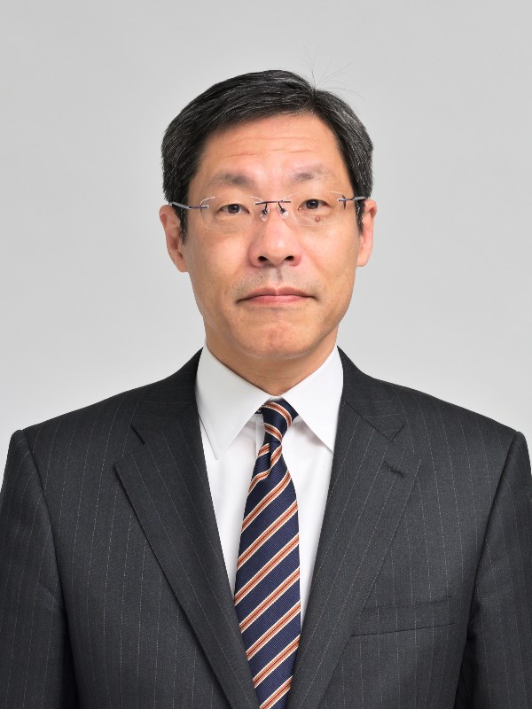 Dan Koakimoto, Executive Trustee