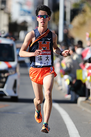 7区・岡原仁志選手（経済学部2年）