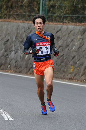 5区・青木涼真選手（生命科学部3年）