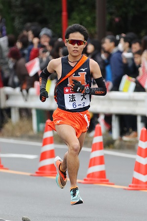 2区・鎌田航生選手（社会学部2年）