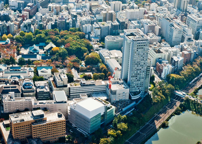 【写真】現在の市ケ谷キャンパスの様子（2015年11月上旬撮影）