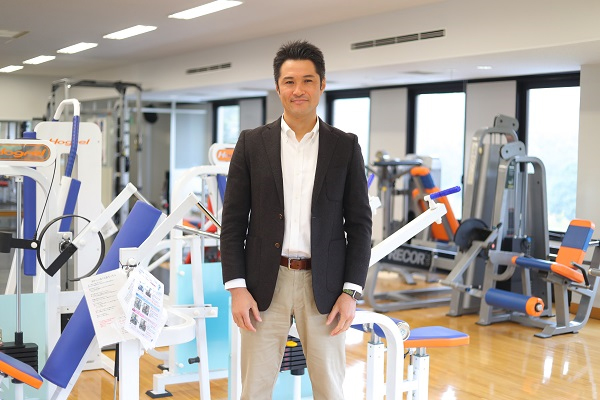 Shigeki Izumi, Professor