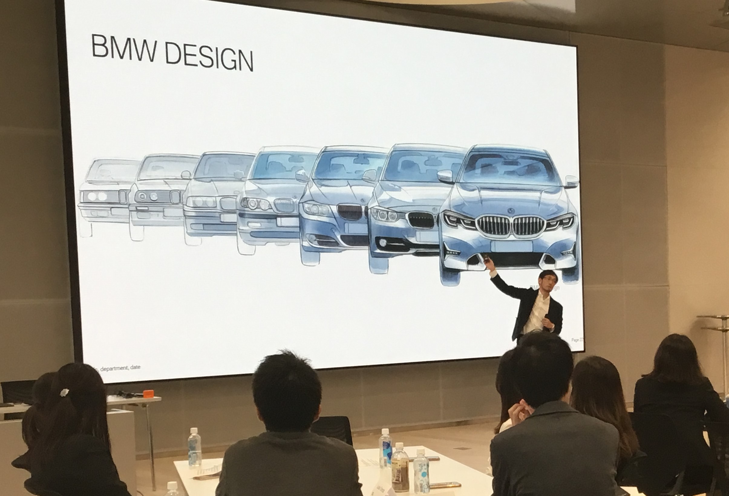 BMW Japan Corp.BMWブランド ・マネジメント・ディビジョン プロダクト・マーケティング・マネージャーの佐伯要氏によるプレゼンテーション