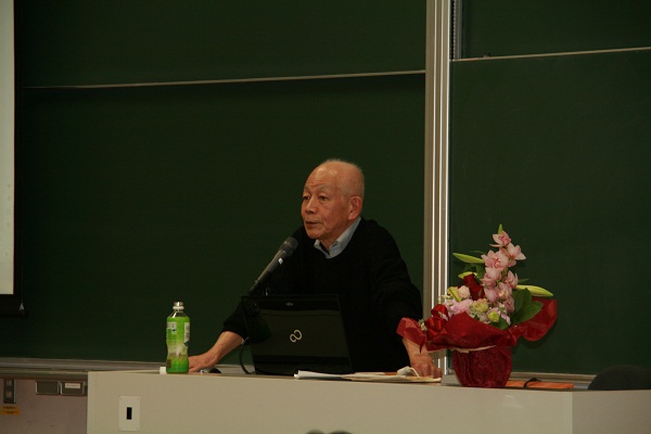 安藤俊次教授の最終講義です。