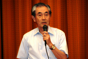 向井常雄氏