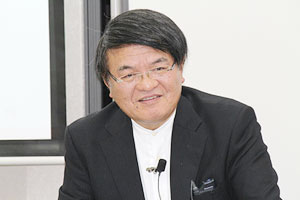 濱田信夫氏