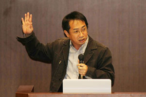 古賀広志氏