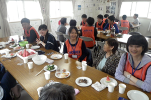 仮設住宅での交流会