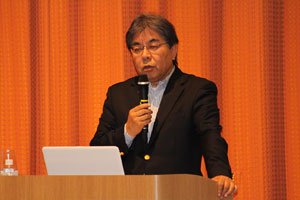 古川康造氏