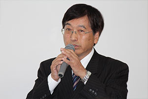 福山秀夫氏