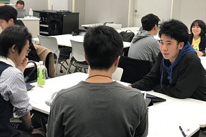 【将来のニーズ】「大学で今学んでいること」「これから学ぶことがどのように活かされるのか」をテーマにディスカッション