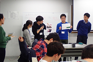 学生スタッフが日本語を教えるボランティアを紹介