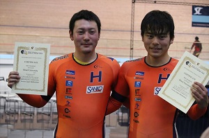 荒井選手と新村選手