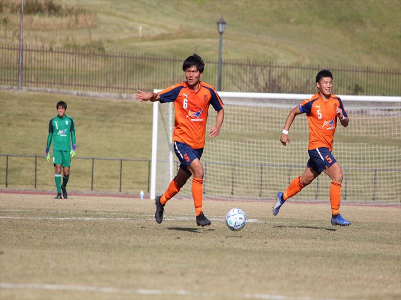 大西遼太郎選手（社会学部4年）・橋本陸選手（経済学部4年）のJリーグ来季加入が